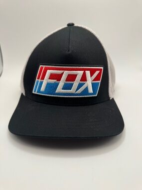 Fox Racing Flexfit Trucker Hat Black White Mesh Red Blue Patch Logo Size M
